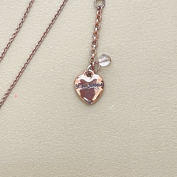 Betsey Johnson Necklace Rose Gold Crystal Heart Lariat - Picture 5 of 5
